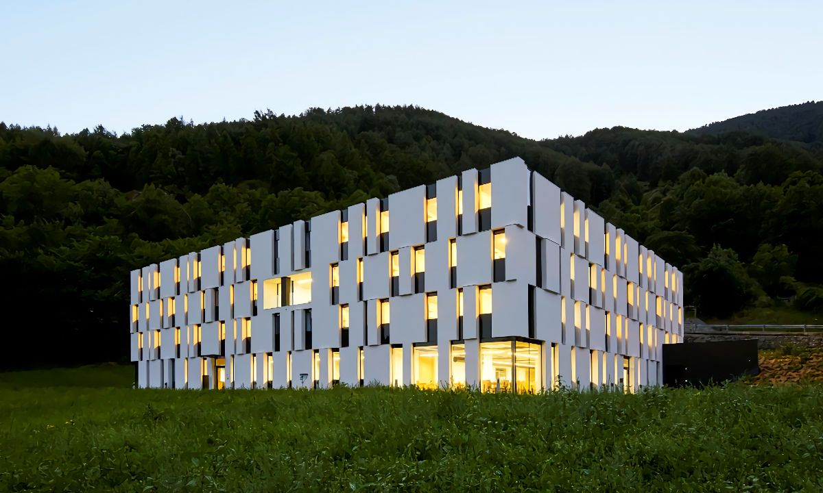 Convitto Fürstenburg, Burgusio